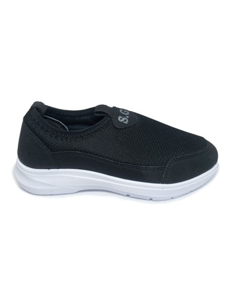 کفش ورزشی مدل کارن